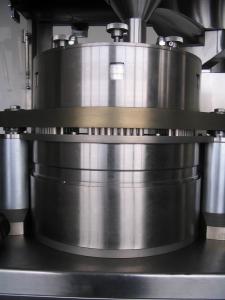 China Pharmacy Capsule Machine , Automatic Capsule Filler Fully Automatic 800*1000*1800 on sale