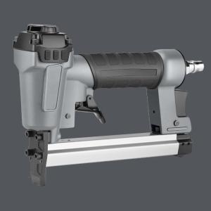 China 8016 21GA Pneumatic Upholstery Stapler Gun 1/2 Inch Wide Crown 0.78KG Light Weight on sale