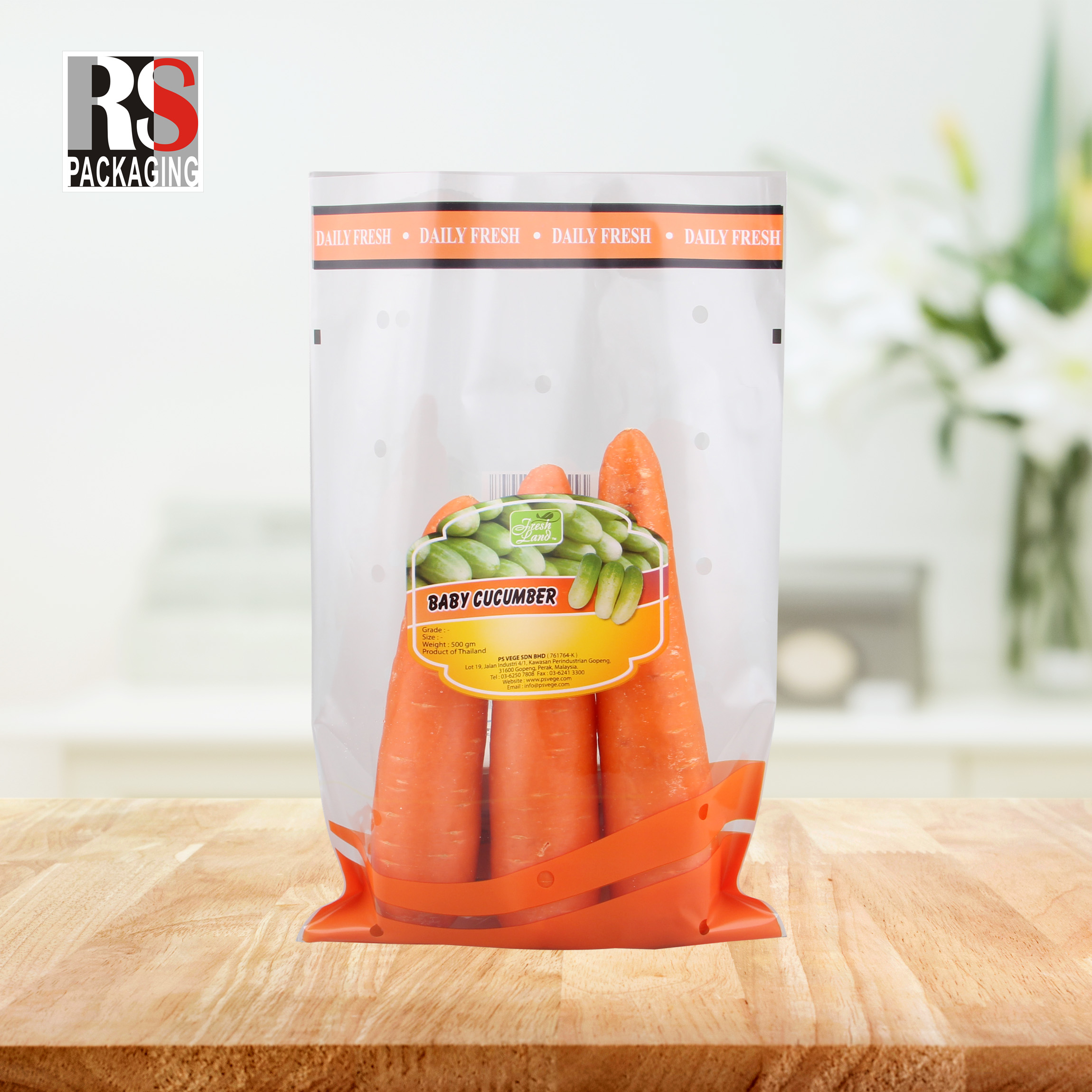 Micro Perforation Clear Plastic BOPP Packaging Bag Anti Fog For Fresh Lettuce