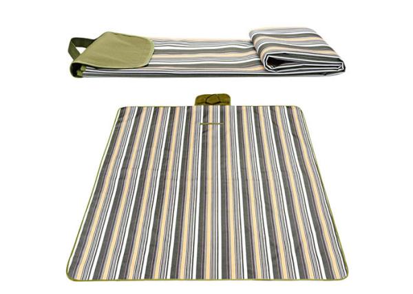 Quality Convenient Fold Up Picnic Blanket Waterproof Beach Mat With Peva Backing for sale