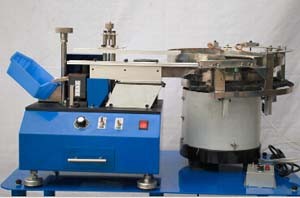 Buy cheap Automatic Capacitor leg/lead Cutting Machine With Feeder product