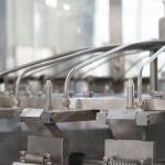 CE 500ml Rinsing Filling Capping Machine 2000-36000 Bottle Per Hour