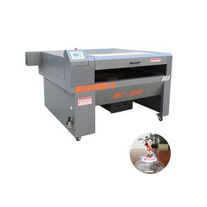 Buy cheap 150w CO2 Laser Cutting Machine , 1250x900mm CO2 Laser Engraver product
