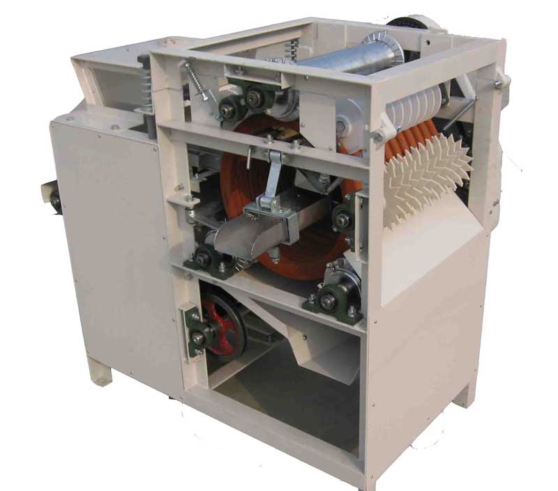 Automatic-Wet-Type-Peanut-Peeling-Machine-for-Sale