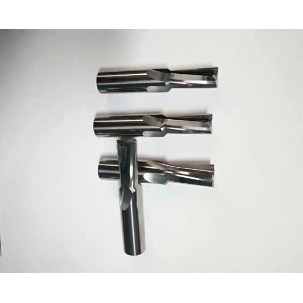 Customized Solid Carbide End Mills HRC 60/65/68 With Precision Engineered Flute Design