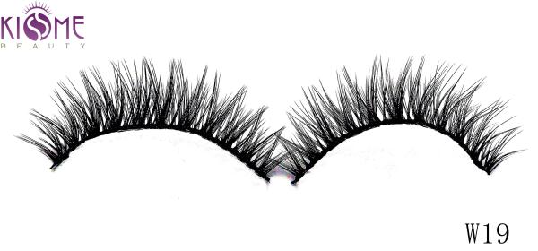 Quality Tipped Soft Silk Volume Lashes Double Layered Multi Size Easy To Shape for sale