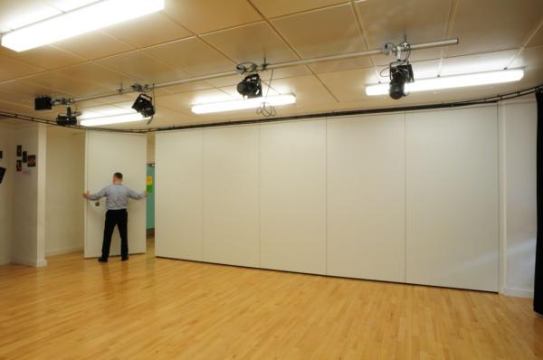 Quality Acoustic Sliding Folding Movable Partition Walls For Meeting Room for sale