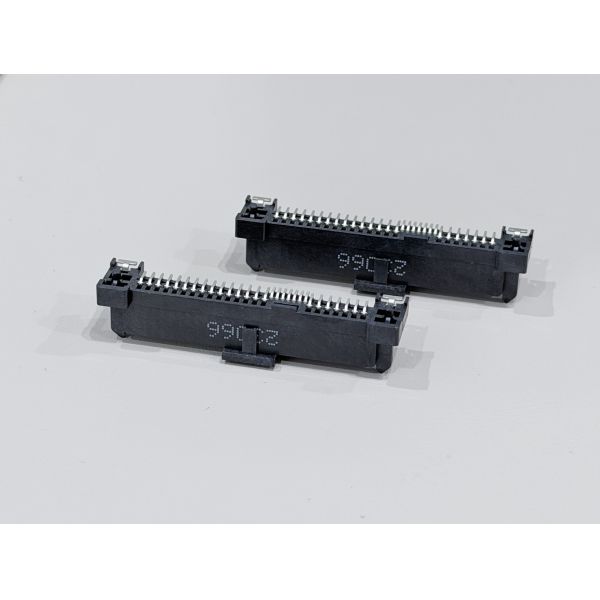 SAS 29P Female Connector, SMT, Gold-Plated 30U", High Durability for Data and Power Transmission, RoHS Compliant