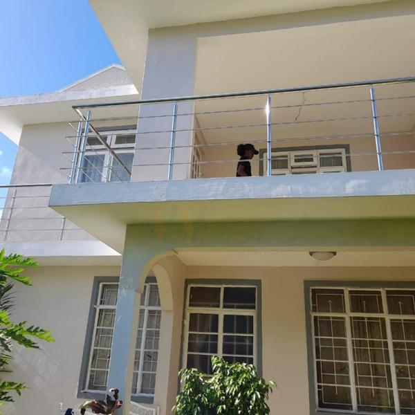 Quality 1500mm SS Railing Staircase Handrail 1.2mm 1.5mm SS 201 304 316 Mirror Polished For Home Balcony Decoration for sale