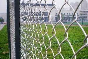 China Sustainable  Pvc Coated Chain Link Fence Easily Assembled on sale