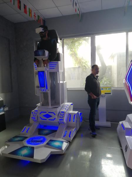 Quality YHY VR Single Player 9D VR  Standing 360 Simulator In Shopping Mall for sale