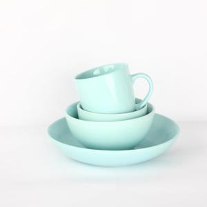 Buy cheap Beautiful Round Dinnerware Sets 16 Piece , Custom Glazed Stoneware Dinnerware product