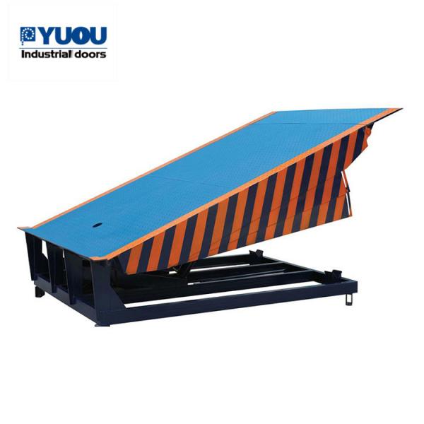 500mm Fixed Loading Dock Leveler Electrical 10tons anti skate steel plate customized