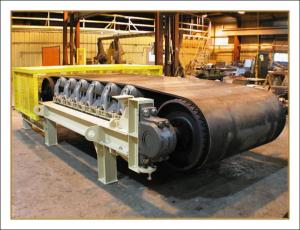 Two Motor Vibrating Hopper Feeder With Conveyor Belt