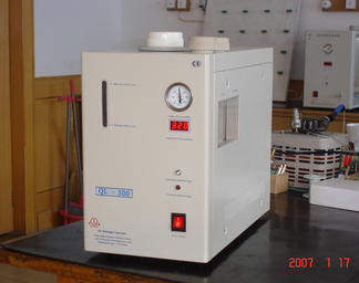 16KG Capacity Pure Hydrogen Generator PEM Electrolyzer 420x227x352mm for Products