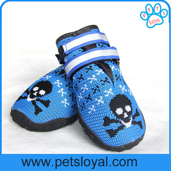 Breathable Dog Shoes Soft Knitting Paw Protector with Reflective Velcro China Manufacturer