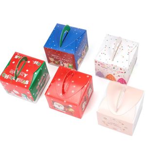 Christmas Cake Varnishing Custom Food Packaging Boxes With Window