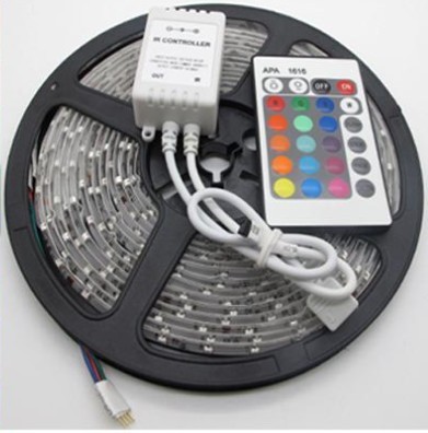 Dimmable 12V 5050 RGB LED Strip Multicolor 120° Beam Angle With Wifi Controller