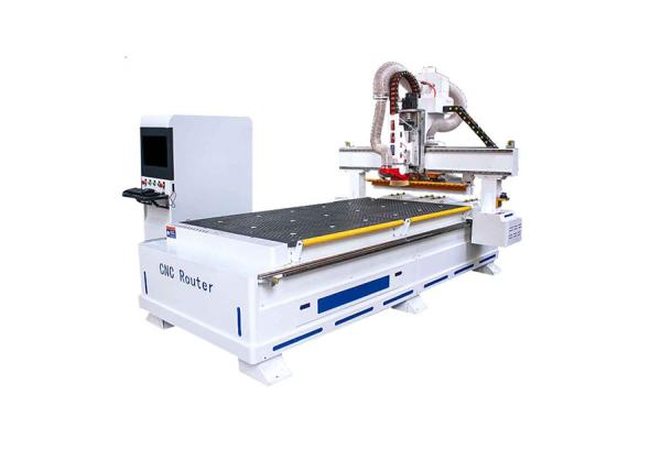 Quality Automatic Tool Change cNC Timber Cutting Machine For Cutting Milling for sale