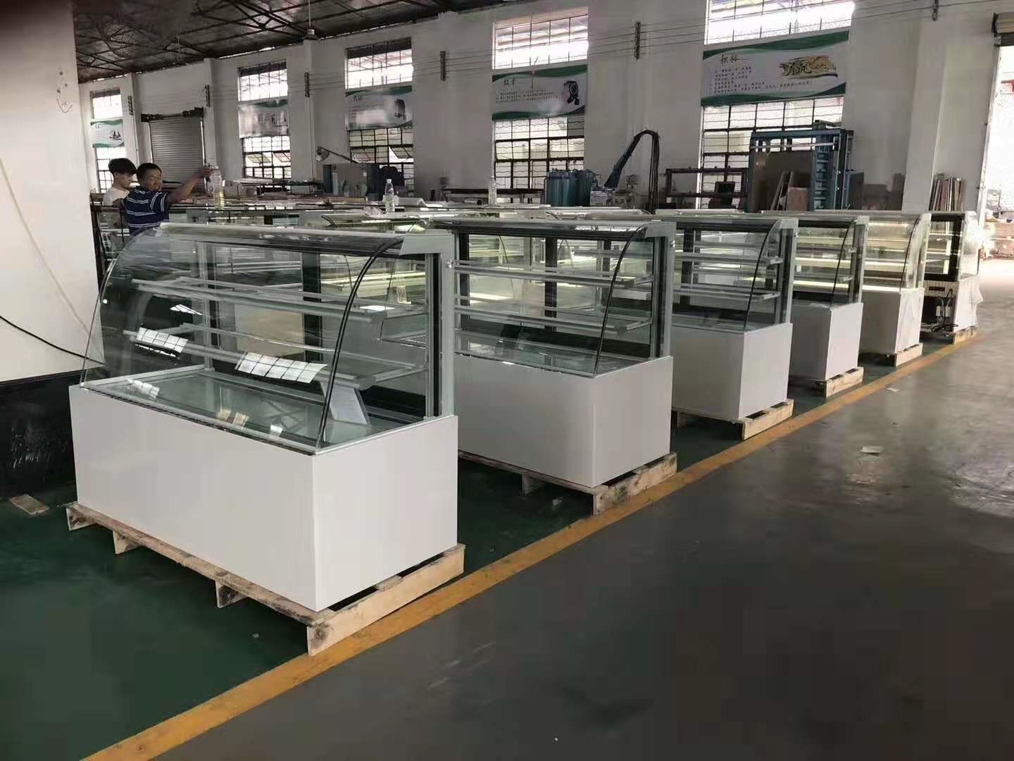 Marble Base Automatic Defrost System 60hz Cake Display Freezer