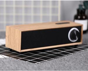 Rechargeable 5W 4 Ohm Wooden Bluetooth Speaker , Customized Passive Portable Speaker