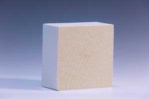 VOC Honeycomb Catalytic Converter Substrate White And Cellular