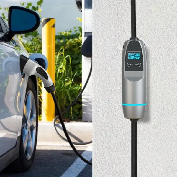 Quality Type 2 GB/T Plug Smart Home Portable EV Charger 16/32 Amp 3.5kW 7kW for sale