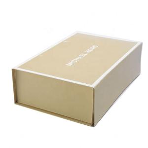 China Customized Magnetic Closure Box Packging Material 4C Offset Printing on sale