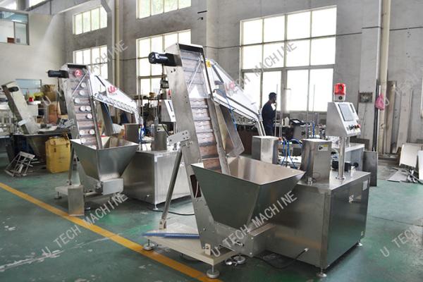 Quality PE Foam Liner Inserting Cap Lining Machine For Water Bottle Caps Automatic for sale
