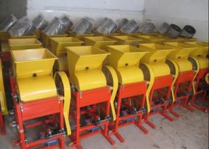 China Medium Dry Peanut Processing Machine / Groundnut Shell Removing Machine on sale