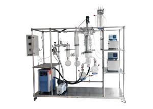 China Wiped Film Distillation Equipment Essential Oil Distiller 450RPM 250W on sale