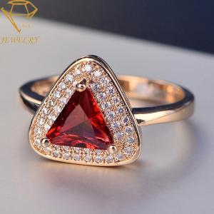 China Diamond Engagement Women 18k Personalized Silver Ring on sale