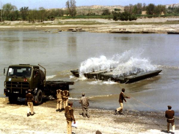 Quality Heavy Military Emergency Pontoon Floating Bridge For Ferry Raft, Anchoring Rafts for sale