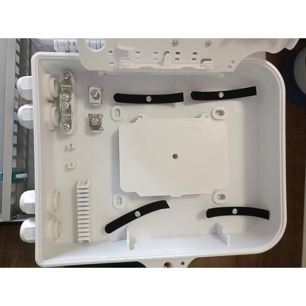 White Fiber Optic Splitter Box LC 1x16 PLC Splitter Wall Mount