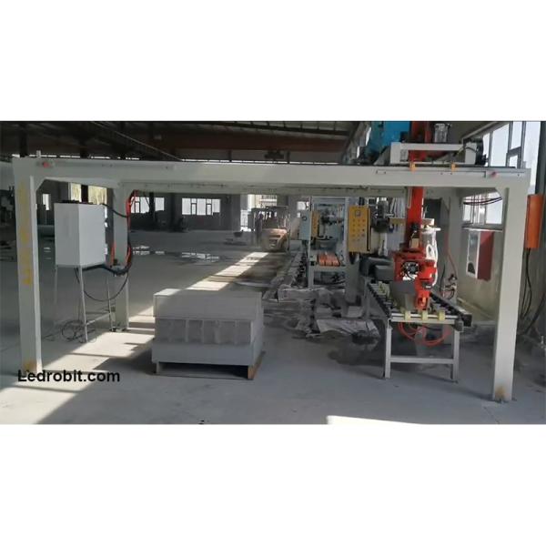 PLC Controlled Automatic Clamp Unloading Machine Heavy Equipment With Servo