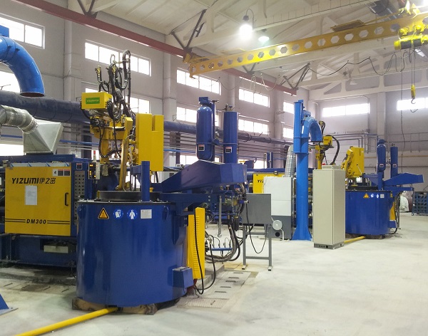 Grey 2000KG Electric Furnace For Aluminium Melting Holding Complete Combustion