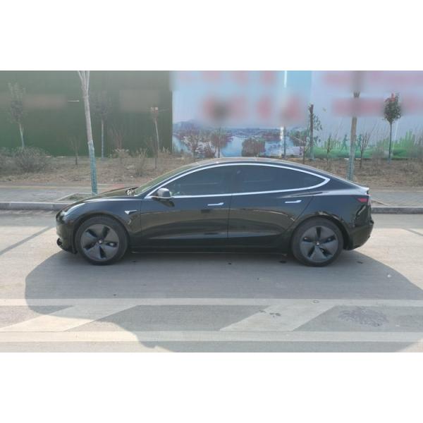 New Energy Battery Power Clean Energy High Speed 225km/H Electric Car