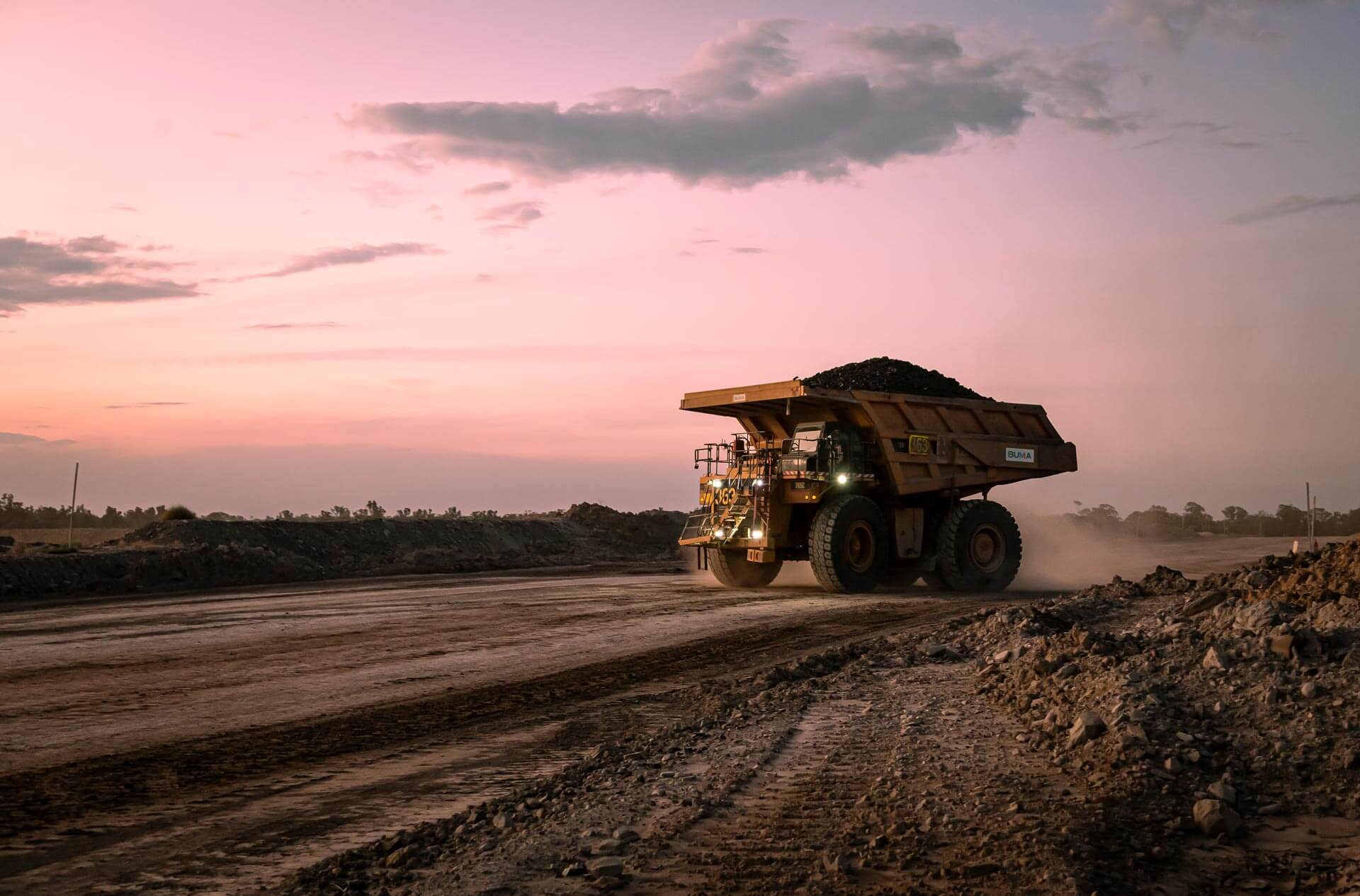 Type 450 Mining Trailing Cable Powering Operations Type 450.3 Type 450.6 Type 450.11 Type 450.22 Type 450.33
