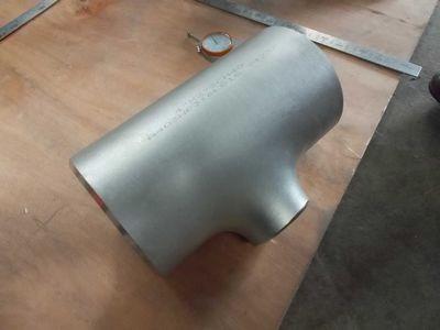 Quality ASTM A815 WPS32750 reducing tee for sale