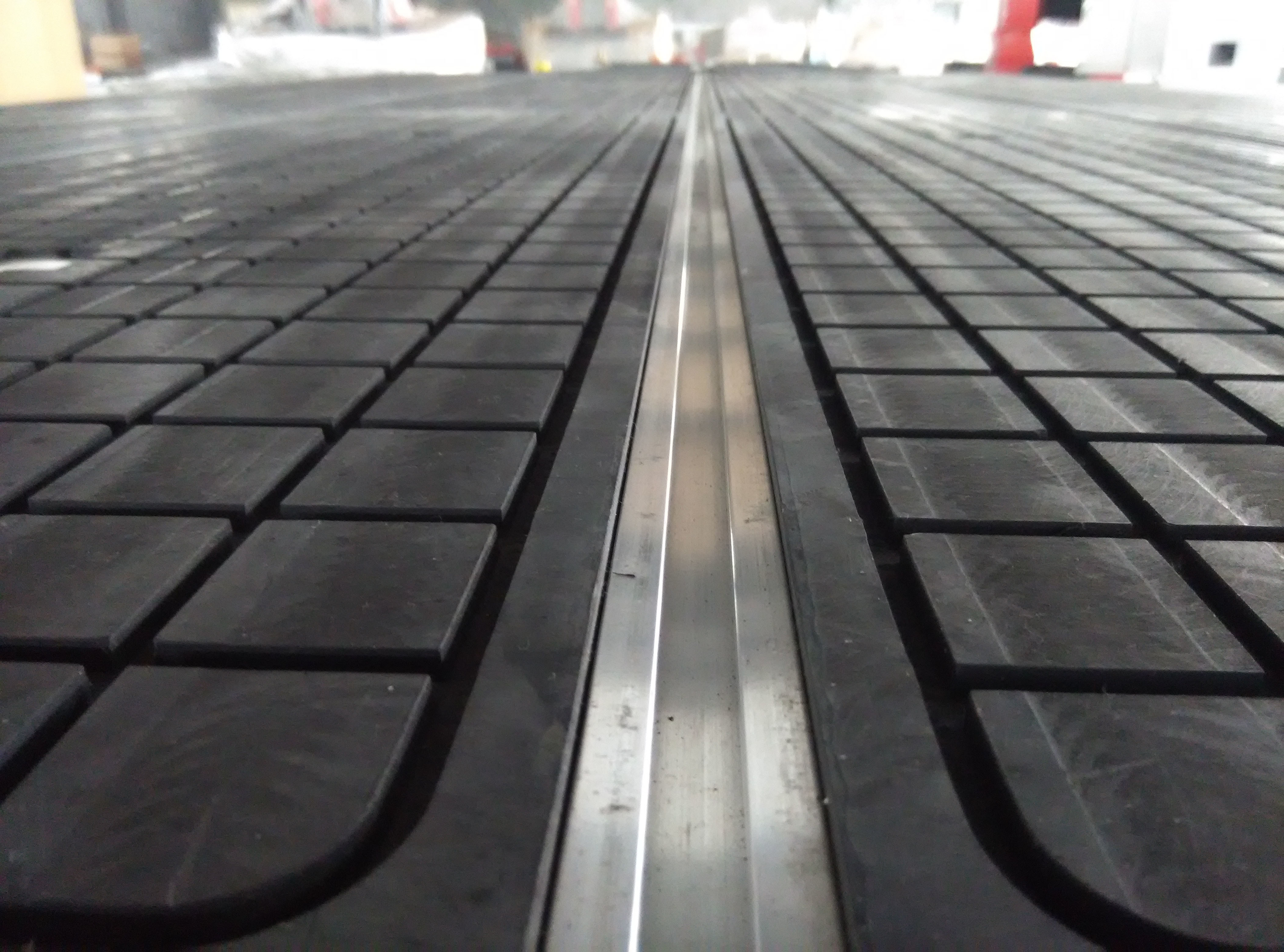 Mold Making 4 Axis ATC CNC Router Machine With Left Right Tilting Spindle 90 Degree