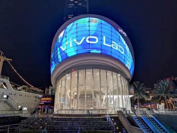 Quality 1R1G1B Transparent LED Film Display , 4000mcd LED Curtain Wall Display for sale
