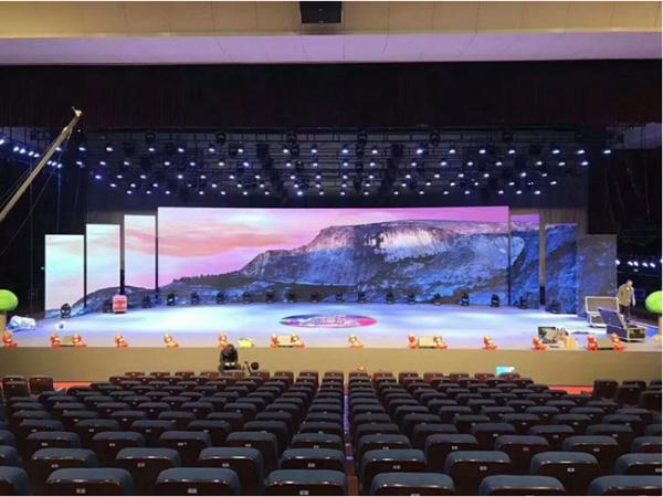 Quality P3.91mm Indoor Advertising LED Display Screen for sale