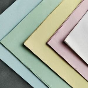 China 48g-80GSM Printing Carbonless Paper Sheet NCR Paper 70X100cm on sale