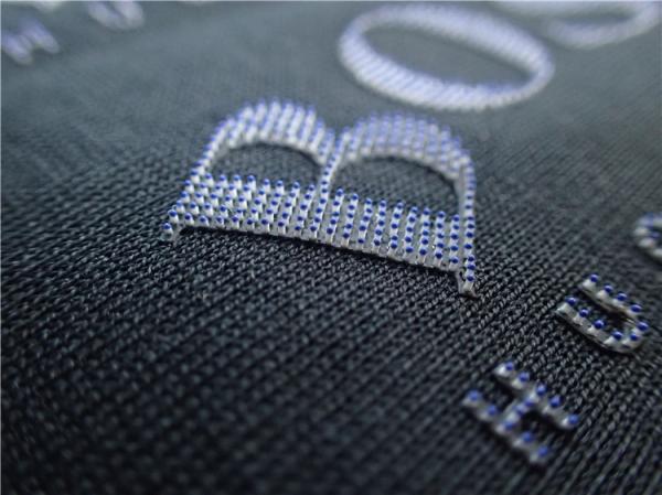 Quality Durable Heat Transfer Garment Labels Brush Dots 3D Colorful Logo for sale