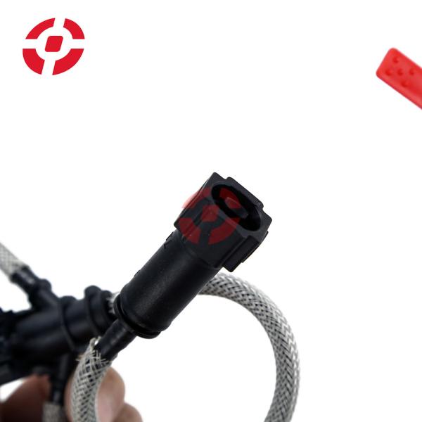 Fuel Pipe Diesel 2.7L V6 Engines Leak Off Pipe Injector Oil Return Pipe 1386505 For Land Rover Discovery 3 4