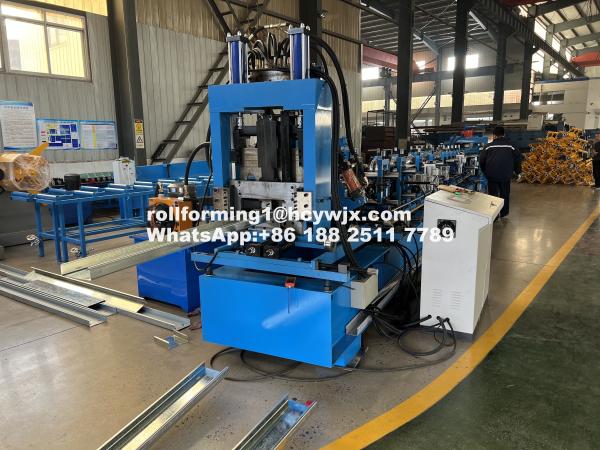 Quality Automated Automatic CZ Purlin Roll Forming Machine 1.2-1.8mm 11 7.5KW Power 10-15m/min Speed for sale