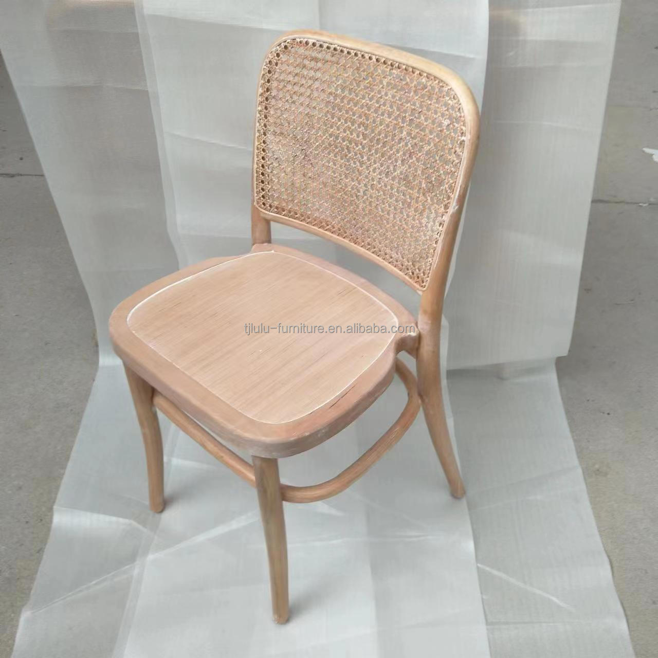 Dining Chair Modern Rattan Frame Banquet Chair for Events W45cm*D51cm*H83cm
