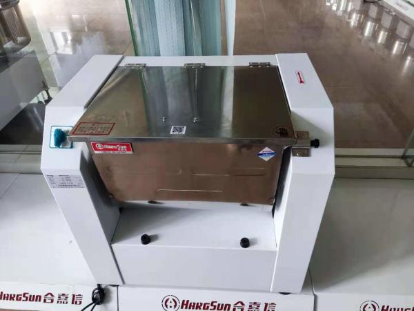 Quality Large Commercial Horizontal Dough Mixer 380V 100 Litre 42r/min White Color for sale