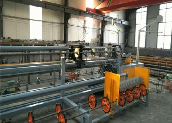 Quality 2 - 4 Mm Wire Mesh Making Machine  , High Speed Garden Fence Making Equipment  for sale