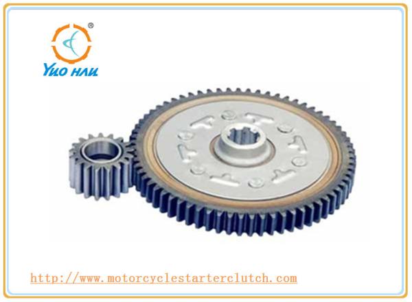 Quality ADC12 Alloy Motorcycle Clutch Components Clutch Gear 69T-17T C70 / 90CC for sale